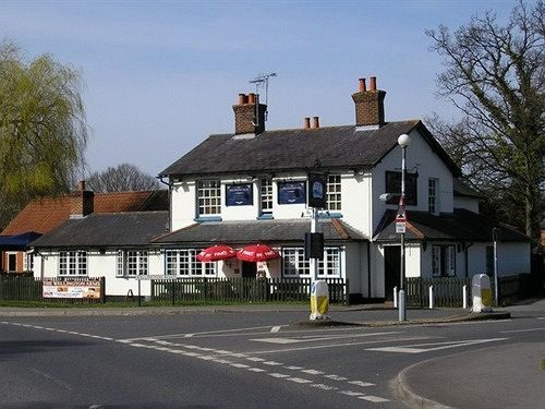 The Wellington Arms Hotel Sandhurst  Exterior photo