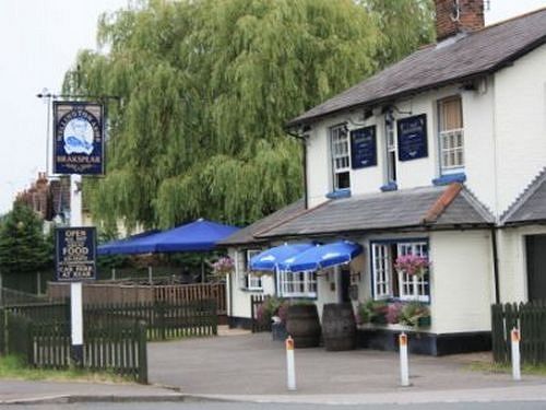 The Wellington Arms Hotel Sandhurst  Exterior photo